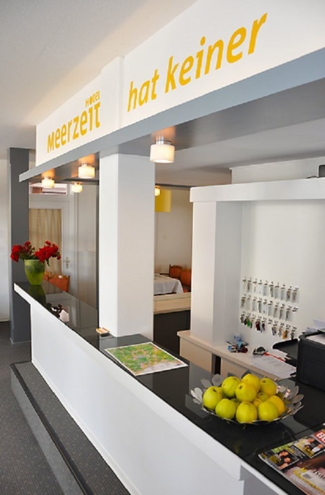 Hotel Meerzeit シャルボイツ エクステリア 写真